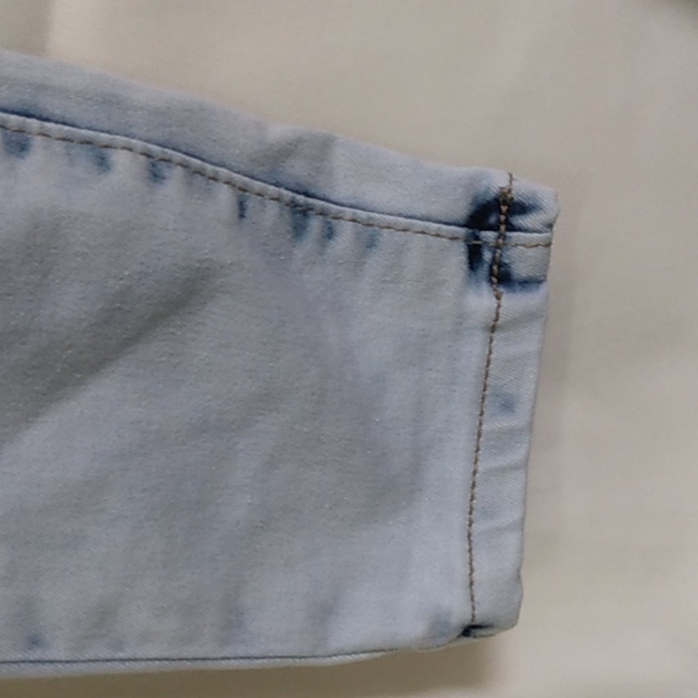 VIP Jeans - Picture 4 of 4